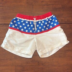 Chubbies Patriotic Classic Swim Trunks
Men L / 5.5” inseam